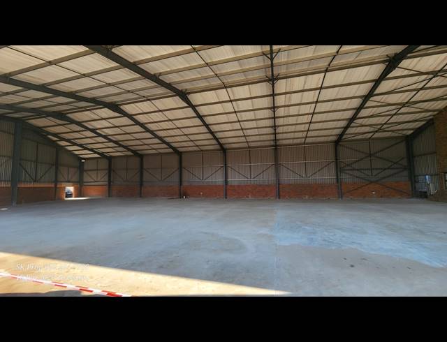 750M² WAREHOUSE TO LET IN WILLOWTON INDUSTRIAL